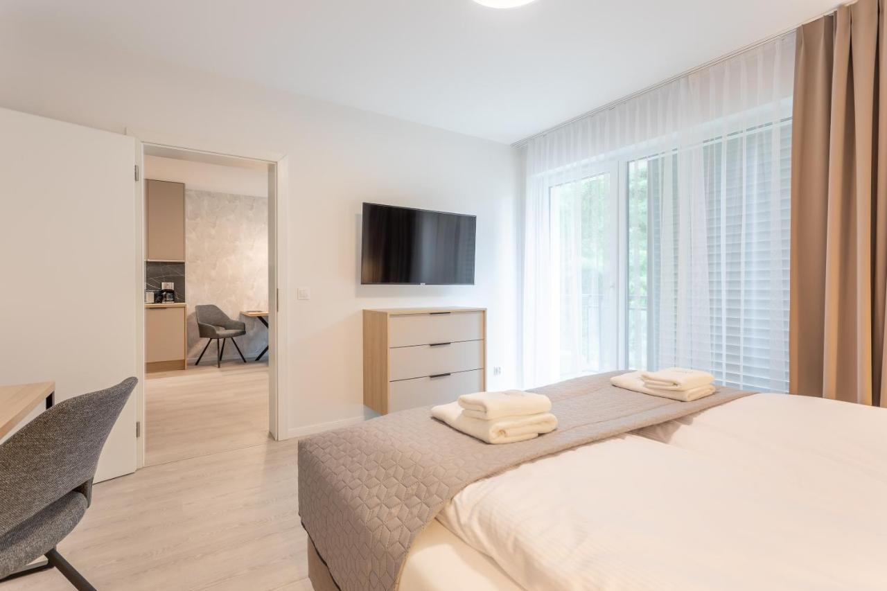 Ambria Apartments Matejki 17 ชวีโนวิชแจ ภายนอก รูปภาพ