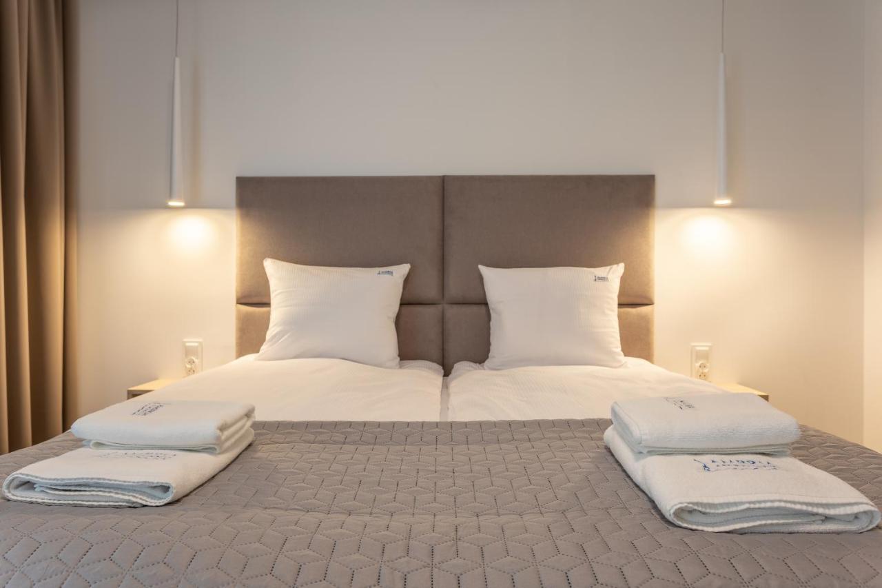Ambria Apartments Matejki 17 ชวีโนวิชแจ ภายนอก รูปภาพ