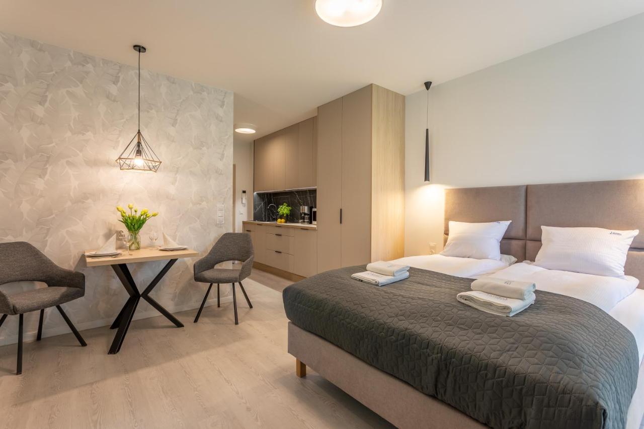 Ambria Apartments Matejki 17 ชวีโนวิชแจ ภายนอก รูปภาพ