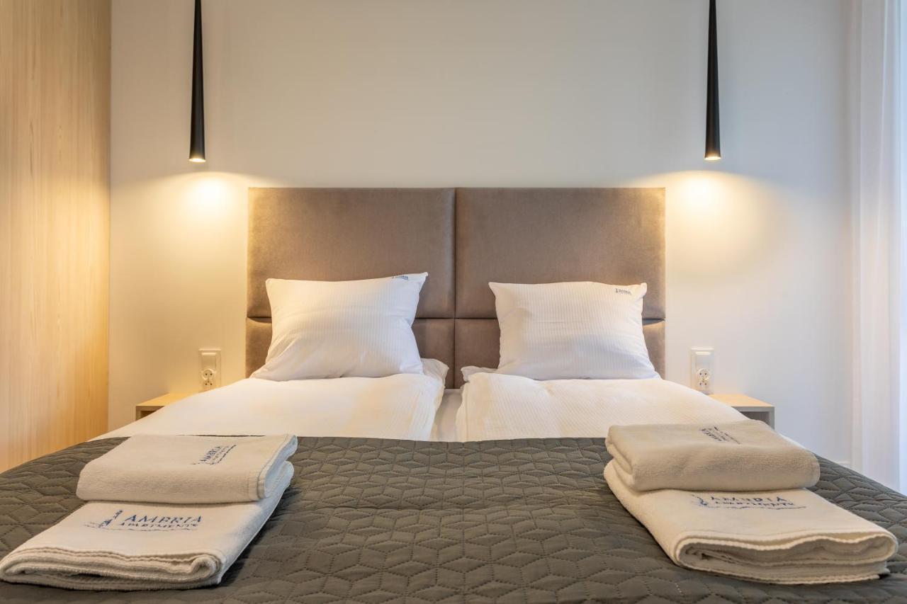 Ambria Apartments Matejki 17 ชวีโนวิชแจ ภายนอก รูปภาพ