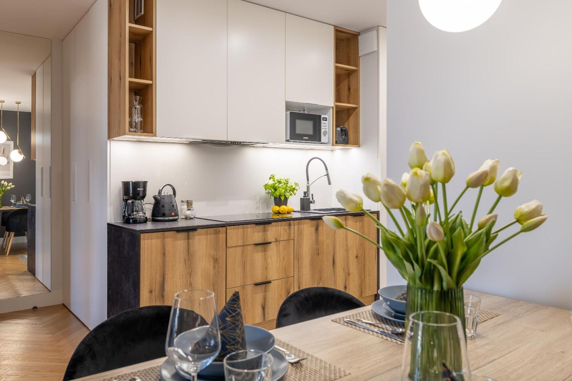 Ambria Apartments Matejki 17 ชวีโนวิชแจ ภายนอก รูปภาพ